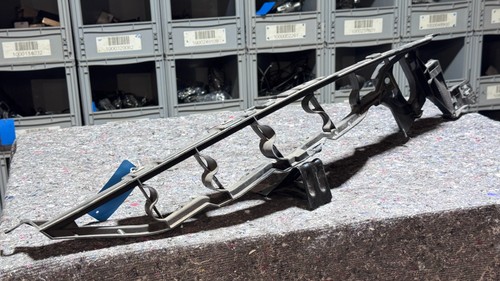 7157990 scheinwerfer halter - 7157990,